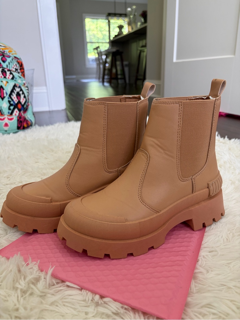 Qupid Women's Chunky Chelsea Booties in Tan